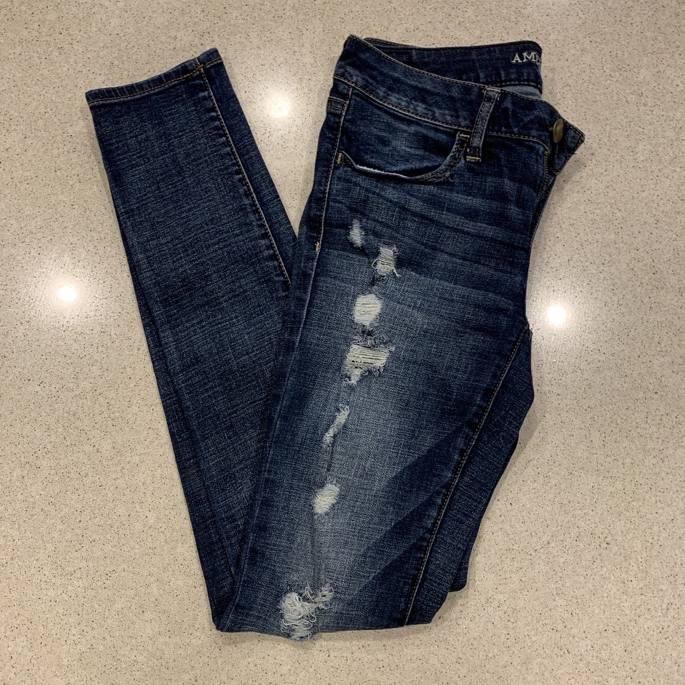 Dark wash ripped American Eagle jeans